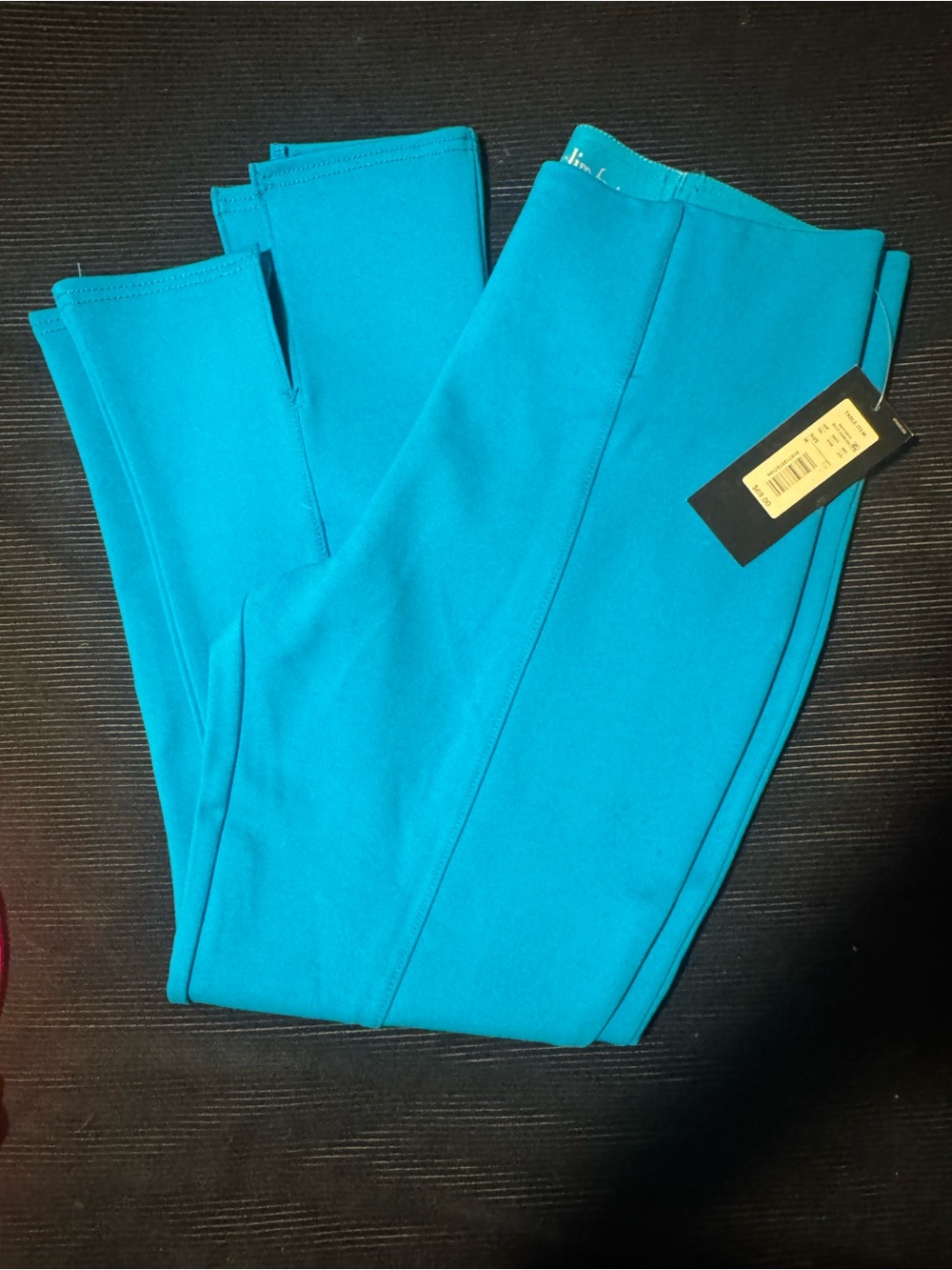 Investments Slim Factor Crop Leggings in Turquoise